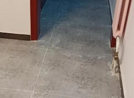 西盟瓷砖空鼓维修公司分享下西盟地砖空鼓了怎么办